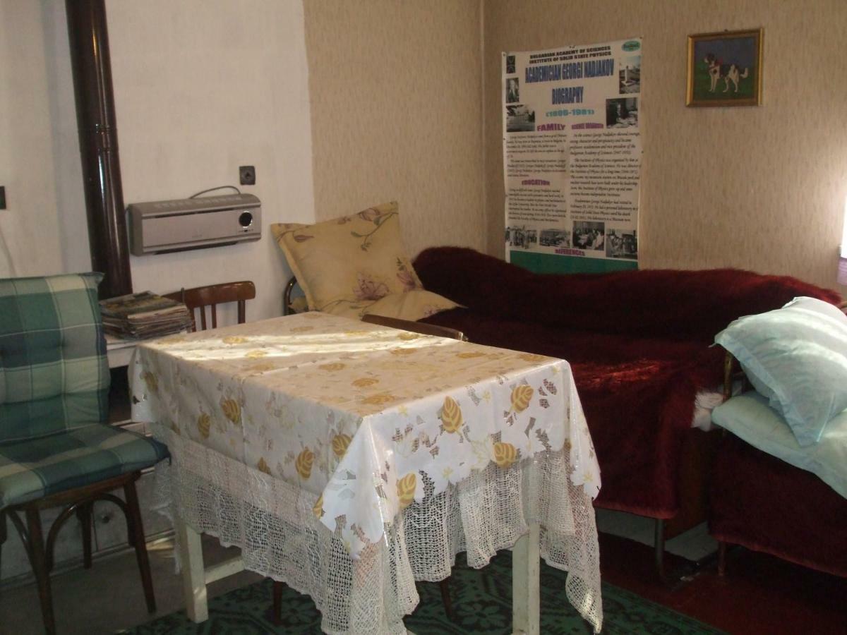 Daneto Apartment Targovishte  Luaran gambar